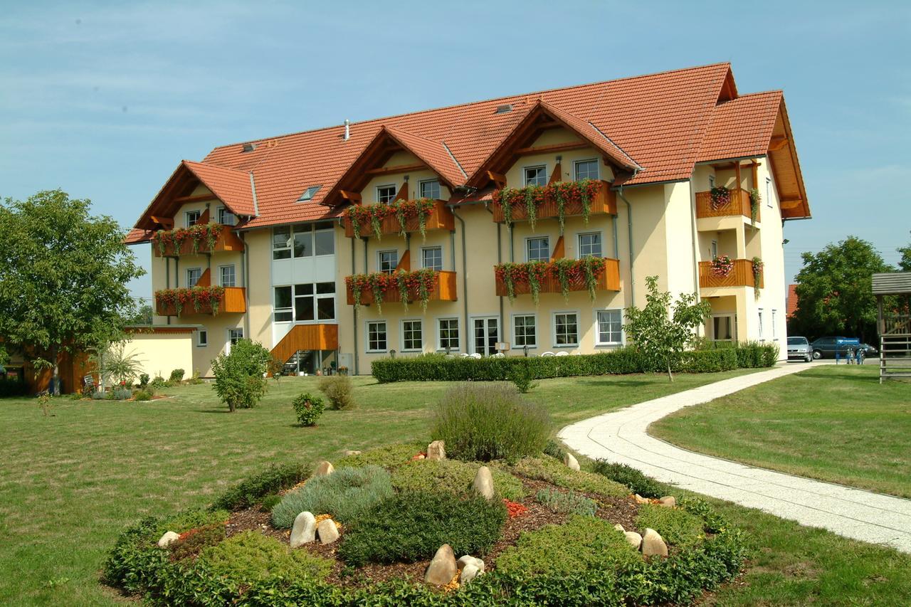 Radhotel Schischek Oberpurkla Exterior foto